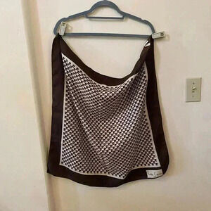 VINTAGE PIERRE CARDIN PARIS BROWN AND CREAM SCARF MADE IN FRANCE